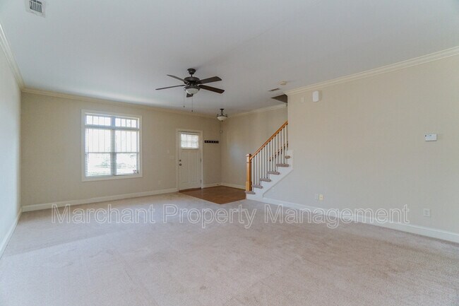 Foto del edificio - 319 Arlington Ave