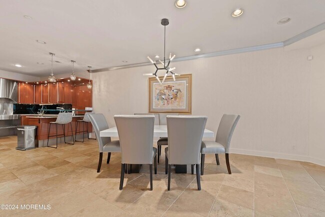 Foto del edificio - 236 Riviera Dr