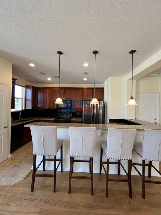 Foto del edificio - 13583 E Longview Ave