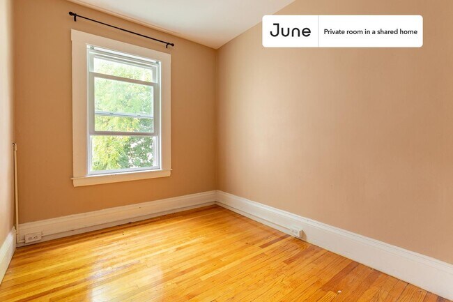 Photo - Room in Shared 6 bed/2 bath home