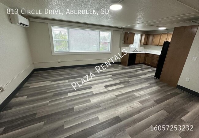 Building Photo - 1020 N 2nd St