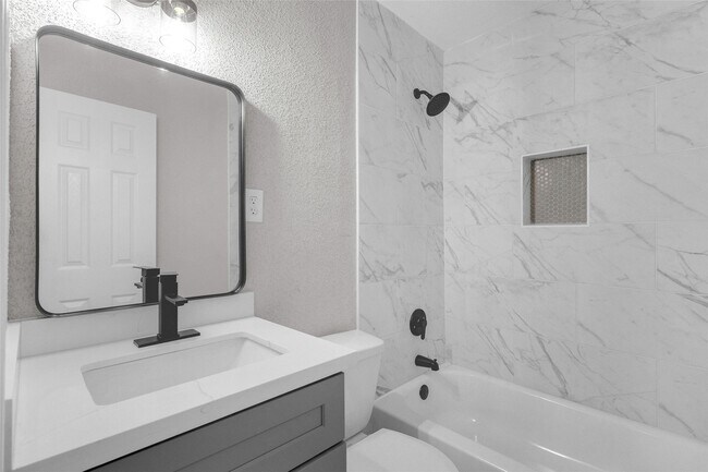 Foto del edificio - 4755 Wilmington St