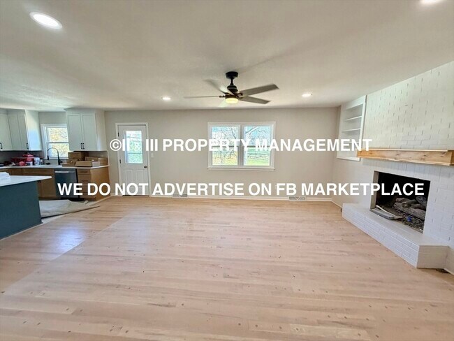 Building Photo - 9209 Hayes Dr