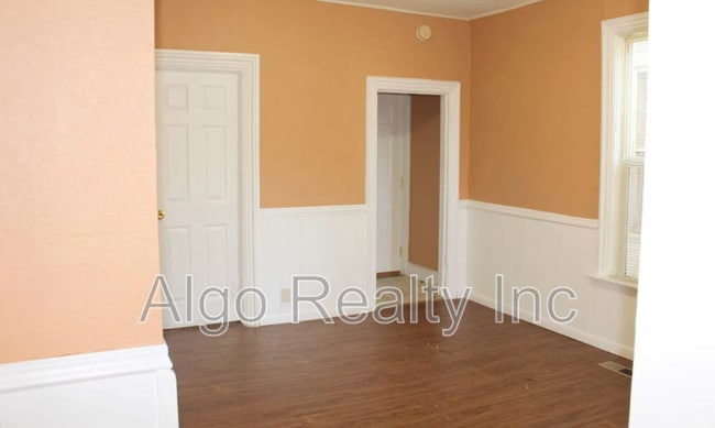 Foto del edificio - 861 Marion St