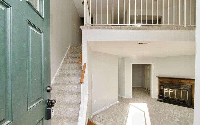 Building Photo - 7517 Belle Grae Dr