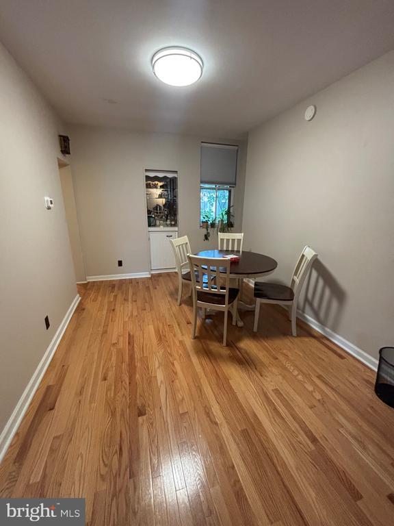 Foto del edificio - 1819 W 16th St