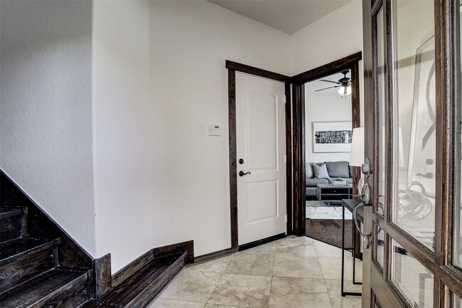 Foto del edificio - 1426 W 21st St