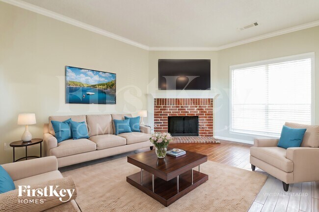 Foto del edificio - 6290 Fairway Hill Cove