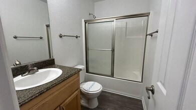 Interior Photo - Summer Crest Apartments
