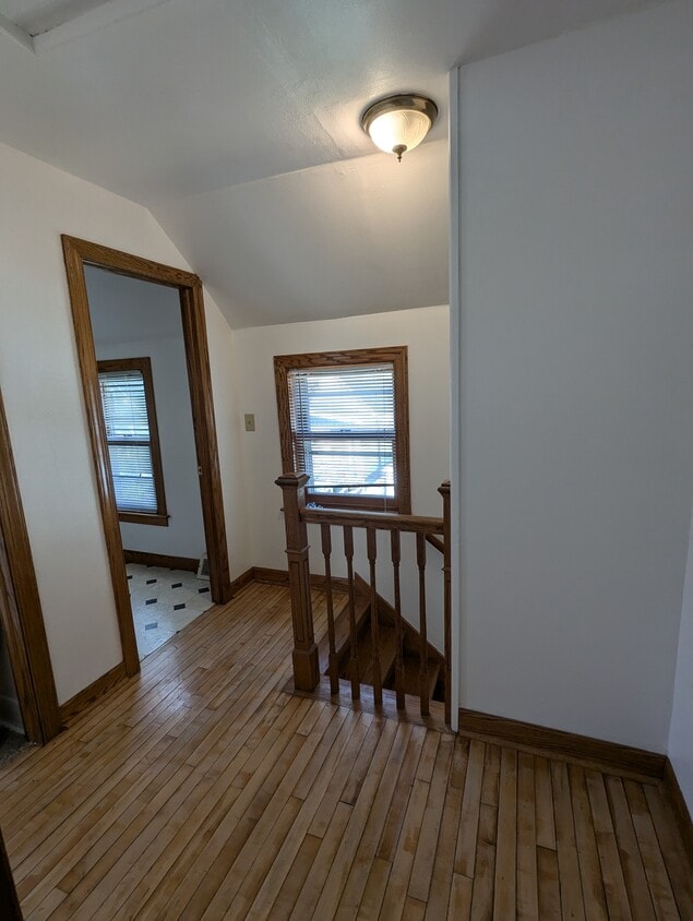 Primary Photo - 320 N 42nd St