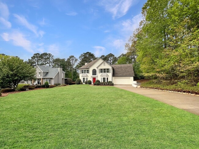 Foto del edificio - 12560 Crabapple Chase Dr