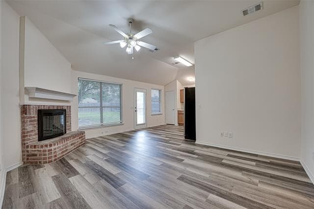 Building Photo - 235 Lake Texoma Dr