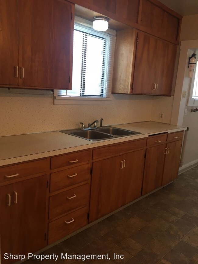 Foto del edificio - 2 br, 1 bath House - 412 NW 5th Ave