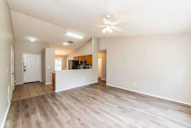 Foto del edificio - 4042 Banbury Cir