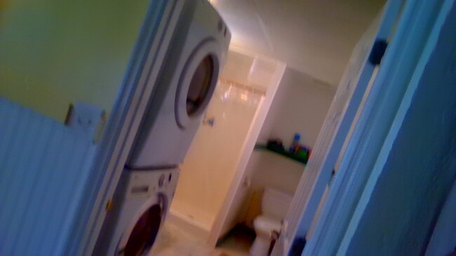 Building Photo - 10 Flagler Dr