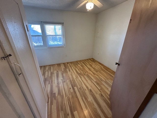 Foto del edificio - 90 W Texas St