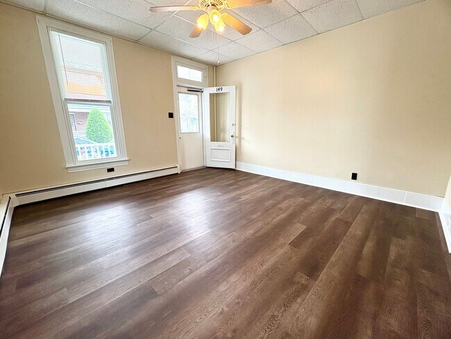 Foto del edificio - 3 Bedroom 1.5 Bathroom in Elizabethtown!