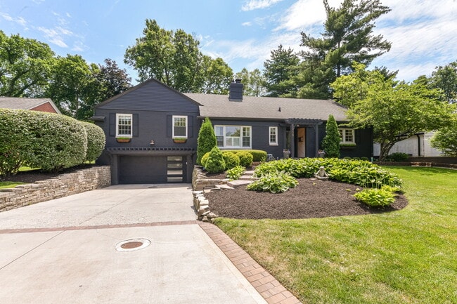Building Photo - 5939 Gladden Dr