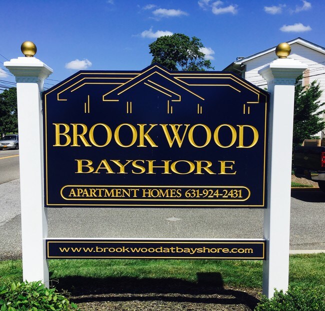Brookwood at Bay Shore 99 S Clinton Ave Bay Shore, NY