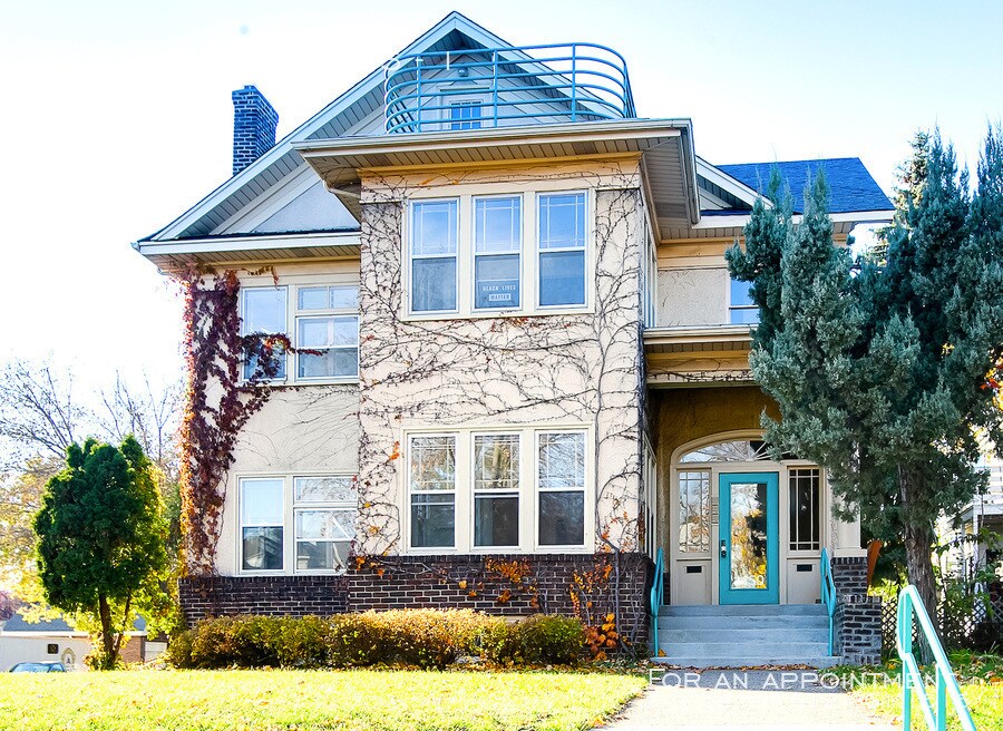 Foto principal - 2450 Blaisdell Ave