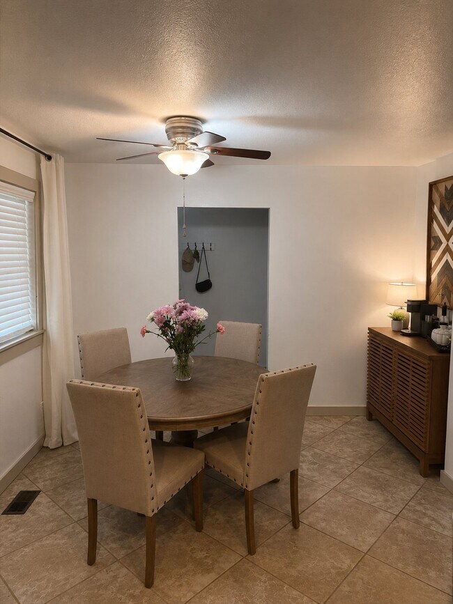 Foto del edificio - 8432 East 126th St S