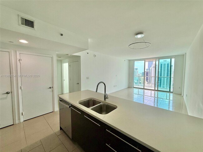 Foto del edificio - 55 SE 6th St