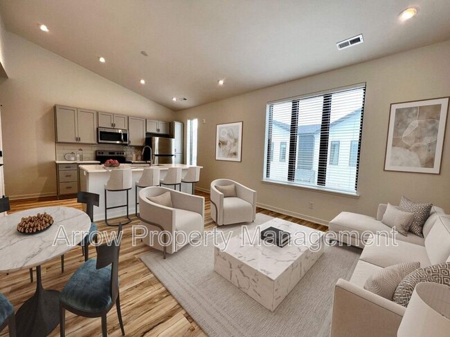 Building Photo - 2230 R St