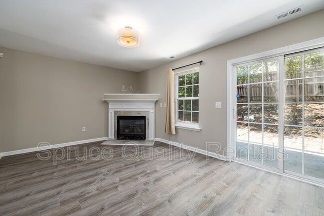 Foto del edificio - 1109 Orchard Oriole Ln