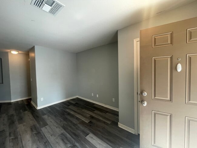 Foto del edificio - 2180 E Cochise Ave