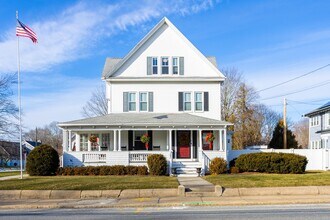 Building Photo - 430 N Main St