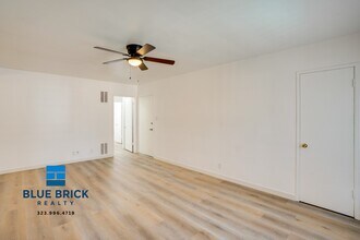 Building Photo - 12310 Chandler Blvd