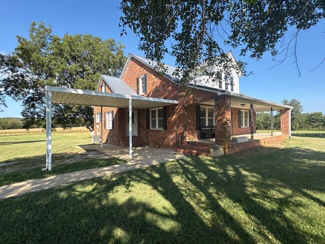 Building Photo - 4350 Stephenson Rd