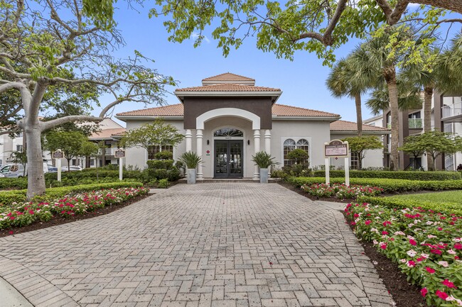 Apartamentos en alquiler en Delray Beach, FL | The Fountains at Delray Luxury Apartments - The Fountains At Delray Beach