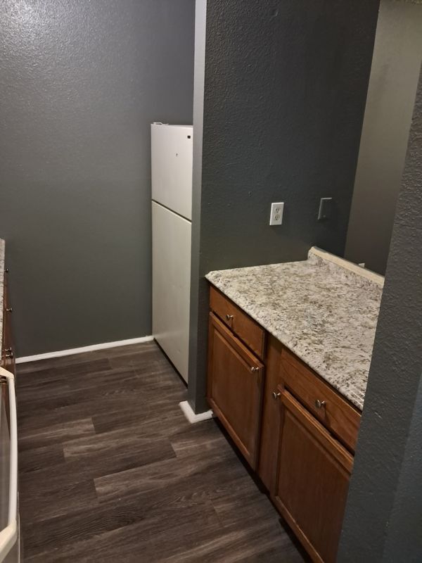 Foto del edificio - 1425 N Yosemite St