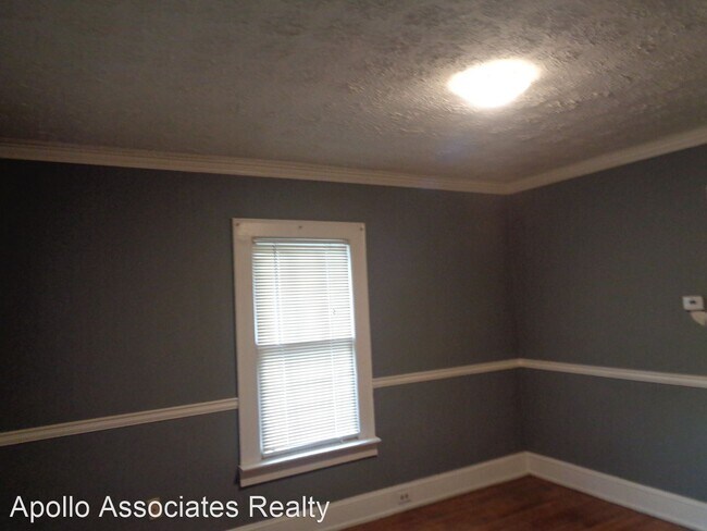 Building Photo - 356 Hamilton E Holmes Dr NW