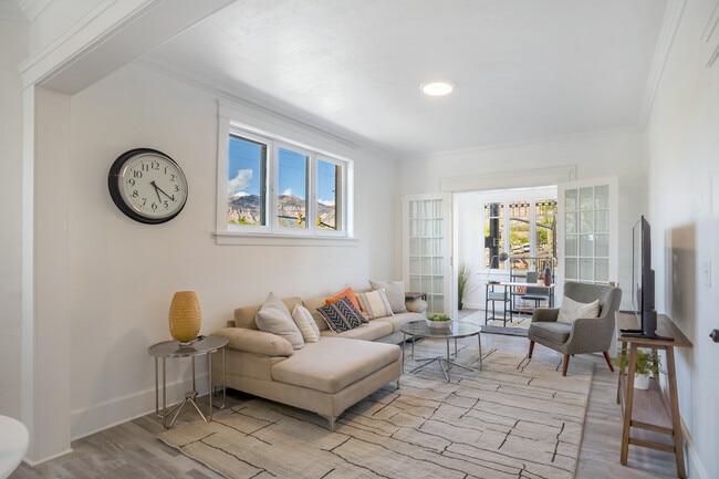 Building Photo - Browning Apartments