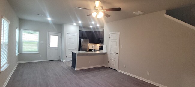 Foto del edificio - Luxury 3/2.5 Townhome in Cibolo