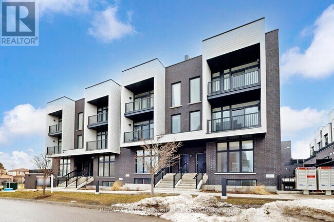 Photo du bâtiment - 184 Angus Dr