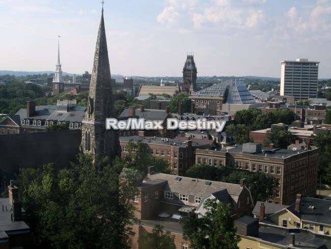 Foto del edificio - 1105 Massachusetts Ave