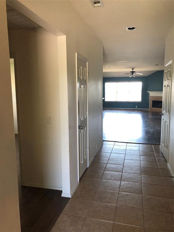 Foto del edificio - 8205 MacGregor Dr