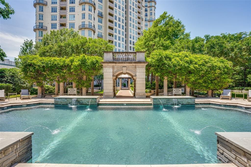 3401 Lee Pkwy Unit 1605, Dallas, TX 75219 Condo for Rent in Dallas