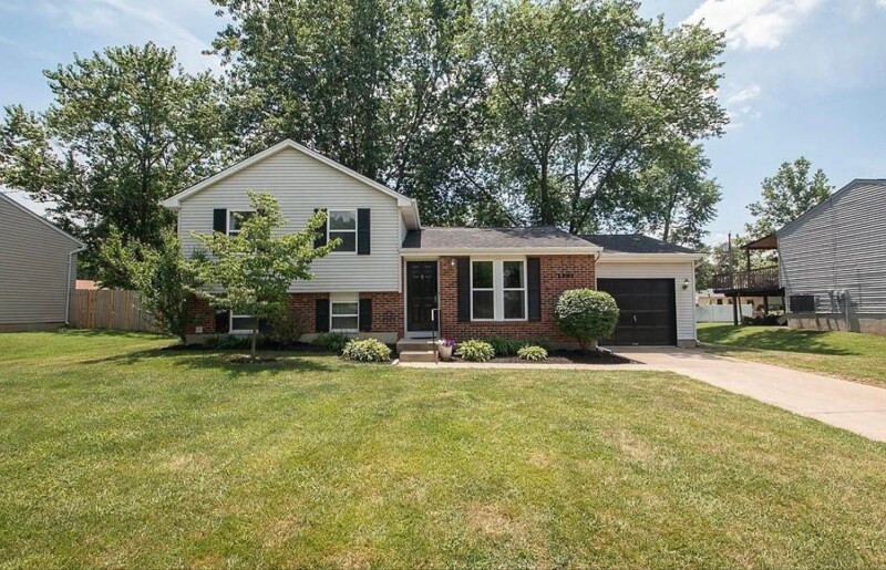 Photo - 1381 Firethorne Dr (Mason, OH)