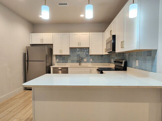 Foto del edificio - Gulf Shores 2/2.5 cottage available now