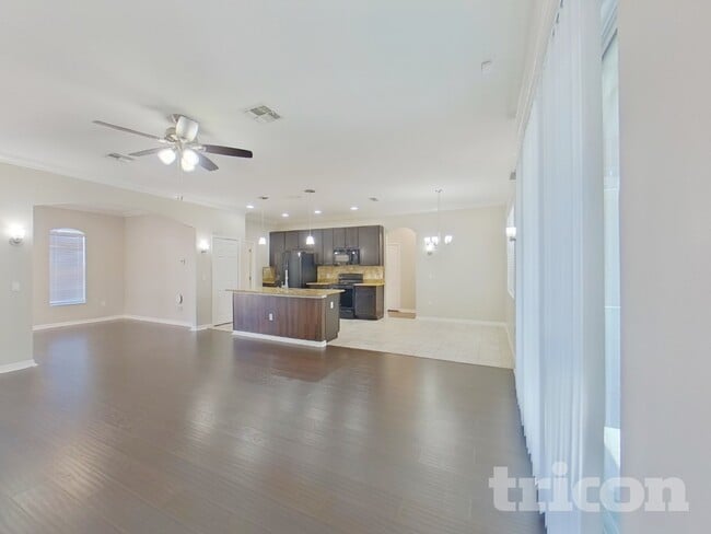 Building Photo - 33931 Emerald Pond Loop