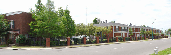 Building Photo - Owens Place Townhomes