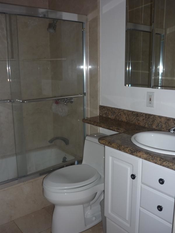 Foto del edificio - 6527 W 81st St
