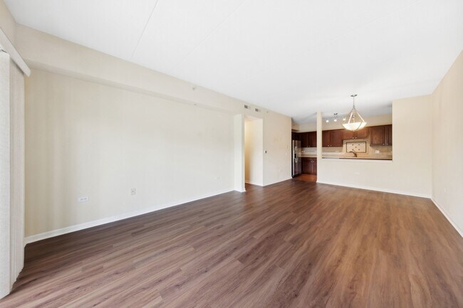 Foto del edificio - 434 Mcdaniels Cir