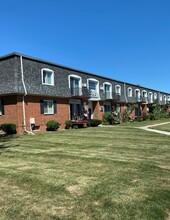 Falcon Crest Apartments - 8