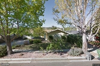 Building Photo - 1209 Drake Cir