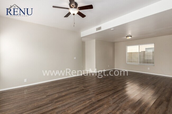 Building Photo - 7519 W Ironwood Dr